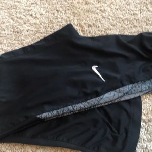 Black lightweight boys Nike sweatpants